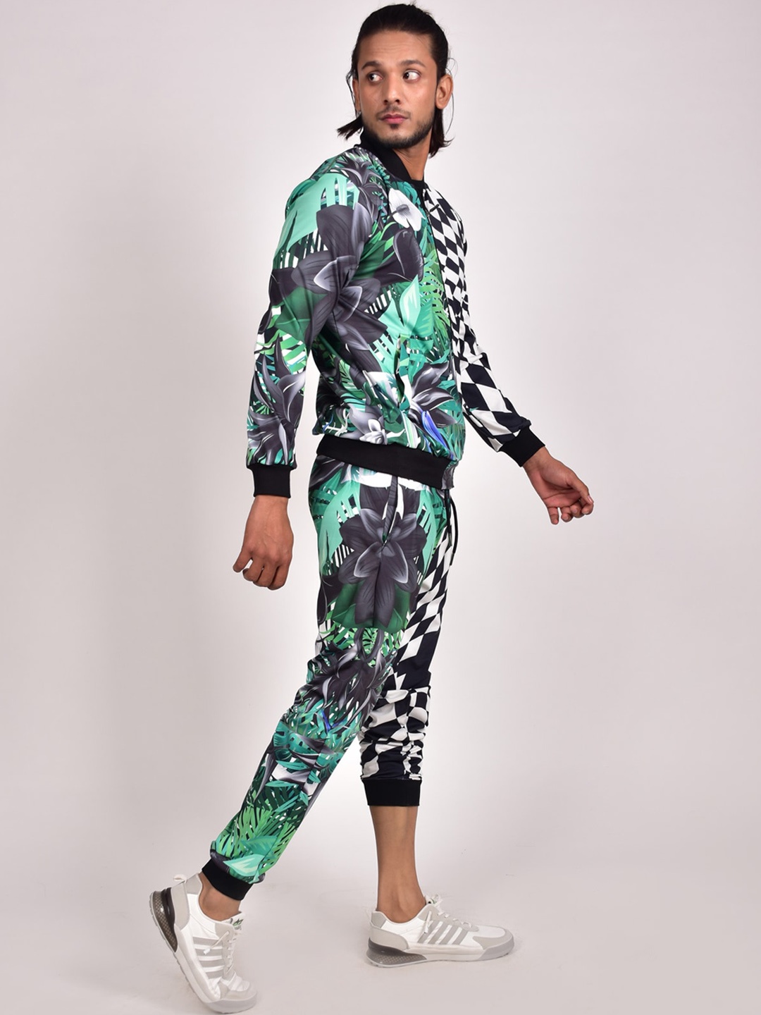 

Rajoria Instyle Men Digital Printed Lycra Tracksuit, Black