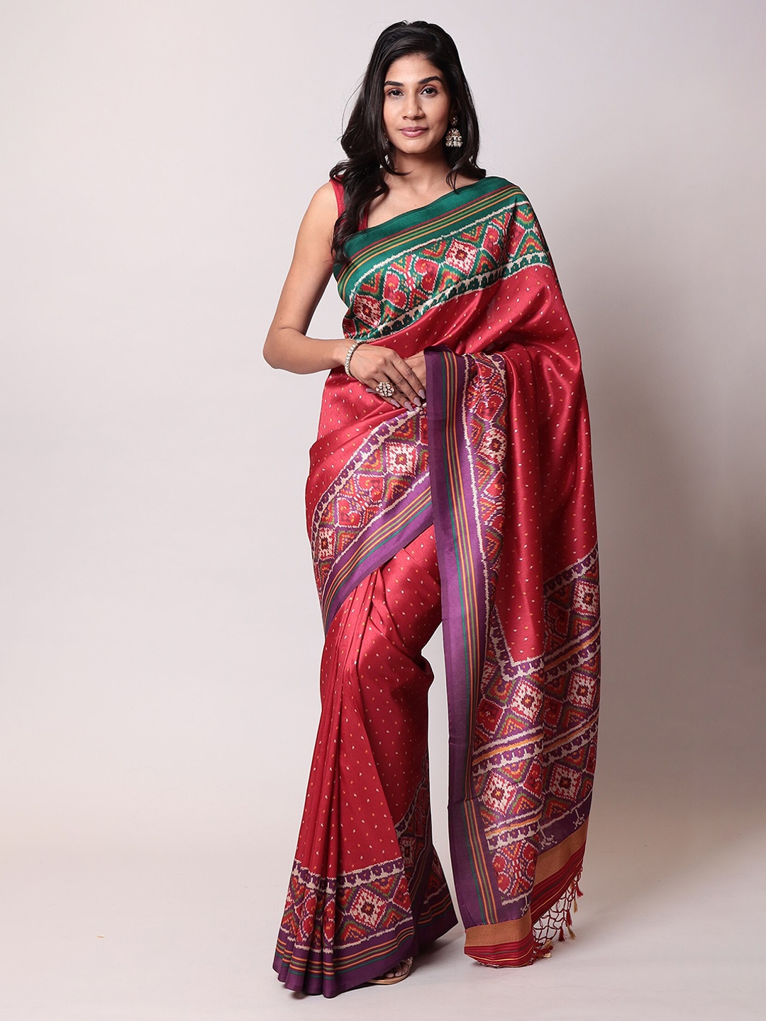 

ZARI Floral Printed Pure Silk Patola Saree With Blouse Piece, Red