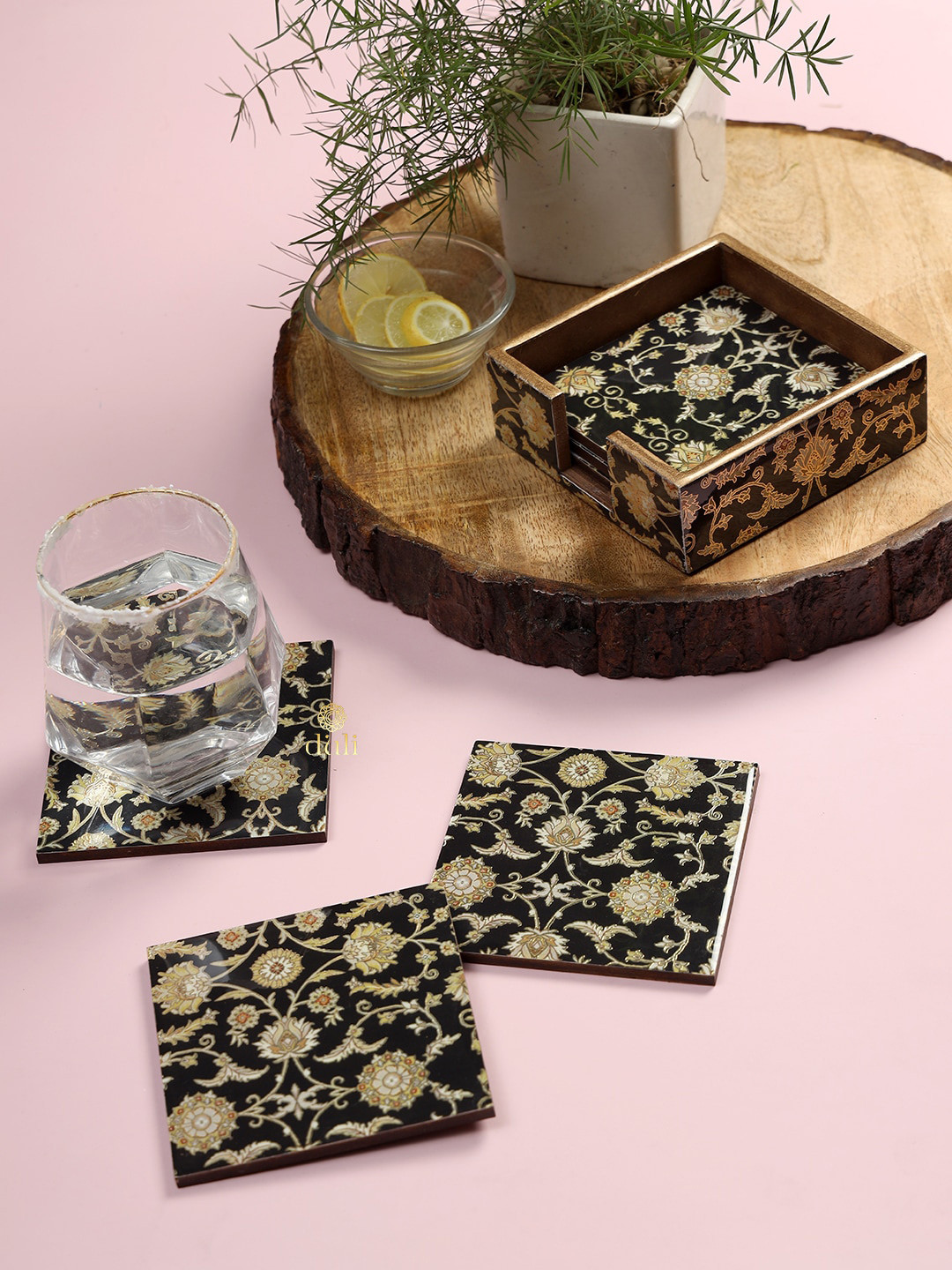 

DULI Enamel Black 6 Pieces Printed Wood Coasters