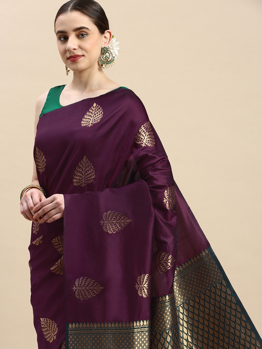 

Royal Rajgharana Saree Woven Design Ethnic Motifs Zari Pure Silk Banarasi Saree, Magenta