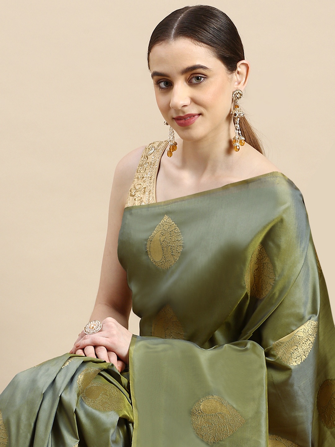 

Royal Rajgharana Saree Woven Design Ethnic Motifs Zari Pure Silk Banarasi Saree, Green