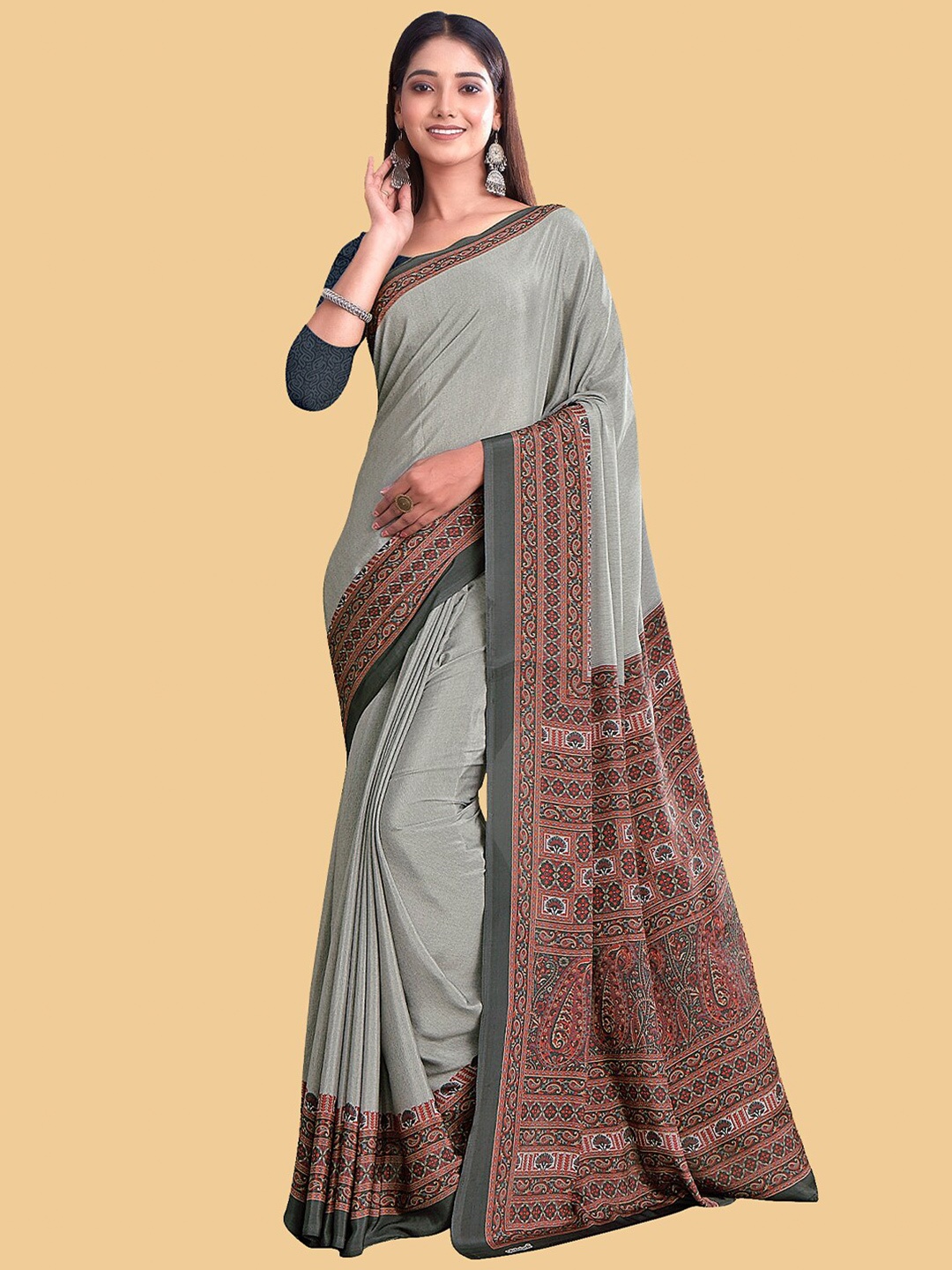 

Kasak Ethnic Motifs Printed Bordered Saree, Grey