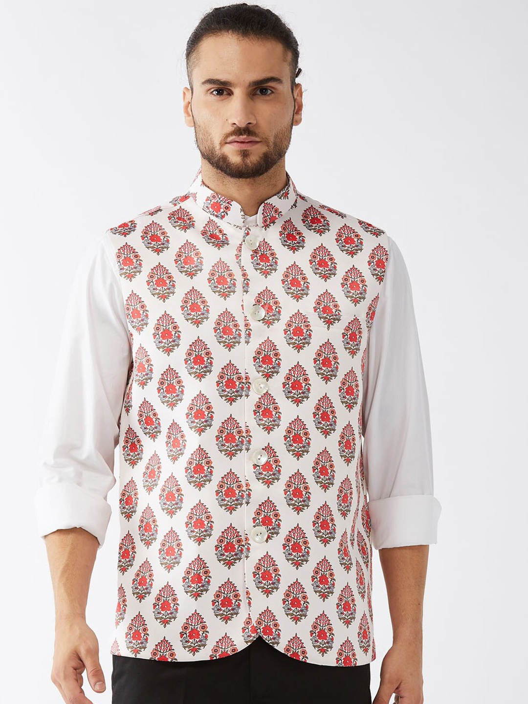 

VASTRAMAY Men Ethnic Motif Printed Satin Finished Nehru Jackets, Cream