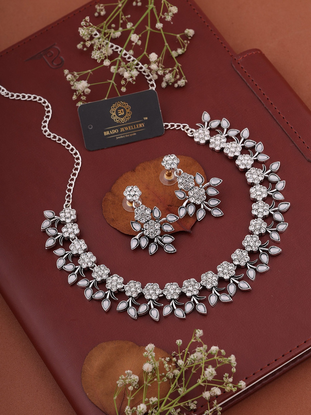 

Brado Jewellery Women Silver-Plated AD-Studded Oxidised Necklace and Earrings, Grey