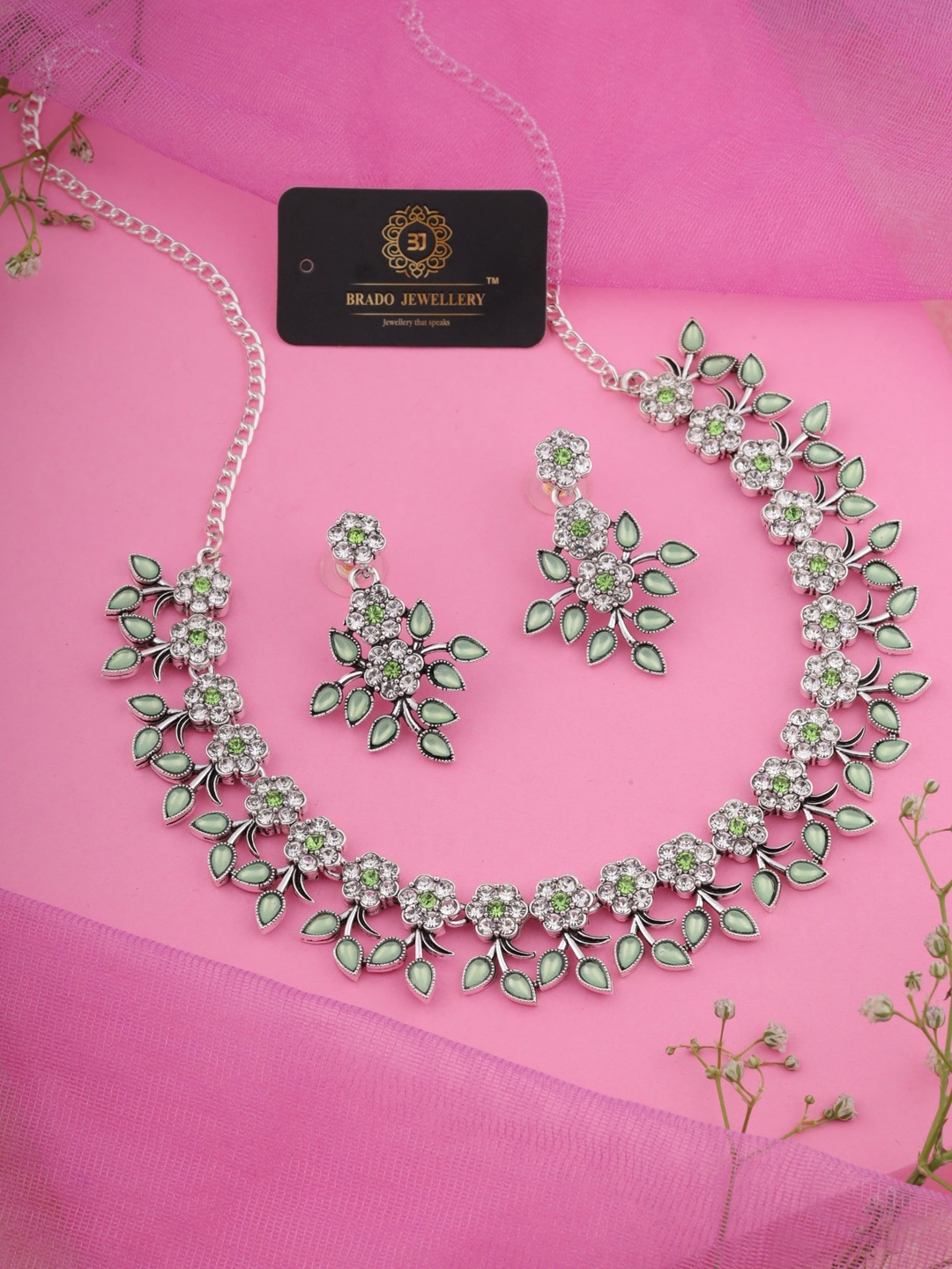 

Brado Jewellery Women Silver-Plated AD-Studded Oxidised Necklace and Earrings, Green