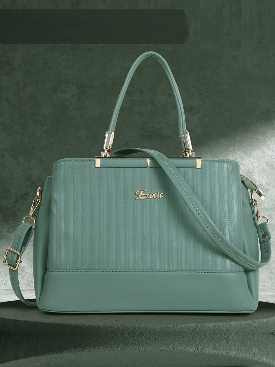 

Exotic Textured Structured Handheld Bag, Green