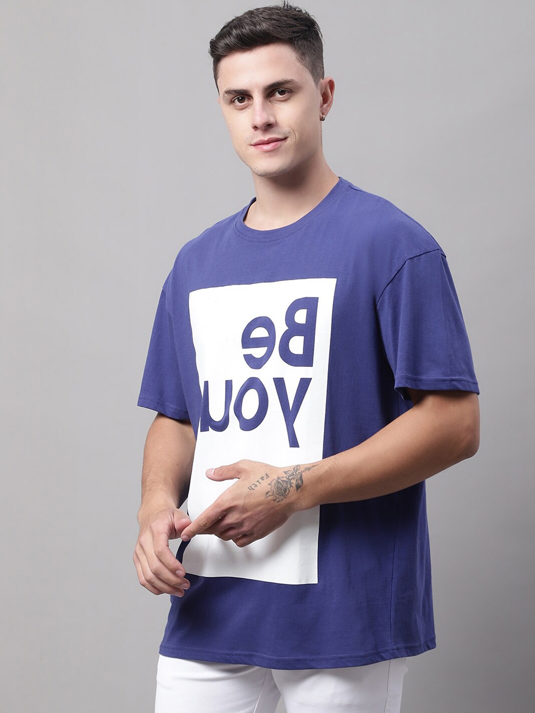 DOOR74 Men Typography Printed Oversize Fit Cotton T-shirt, Blue