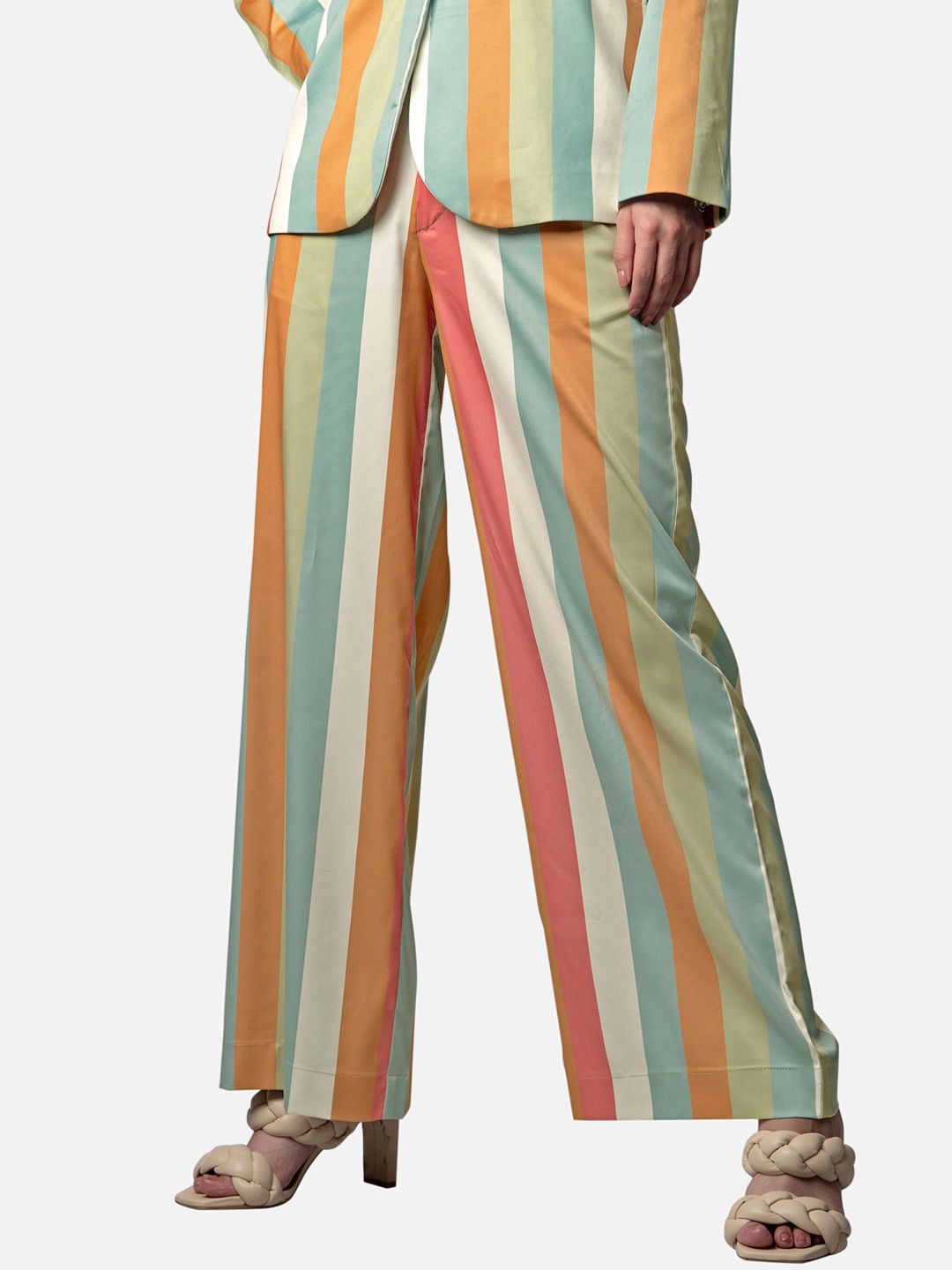 

NEOFAA Women Striped Straight Fit Parallel Trousers, Green