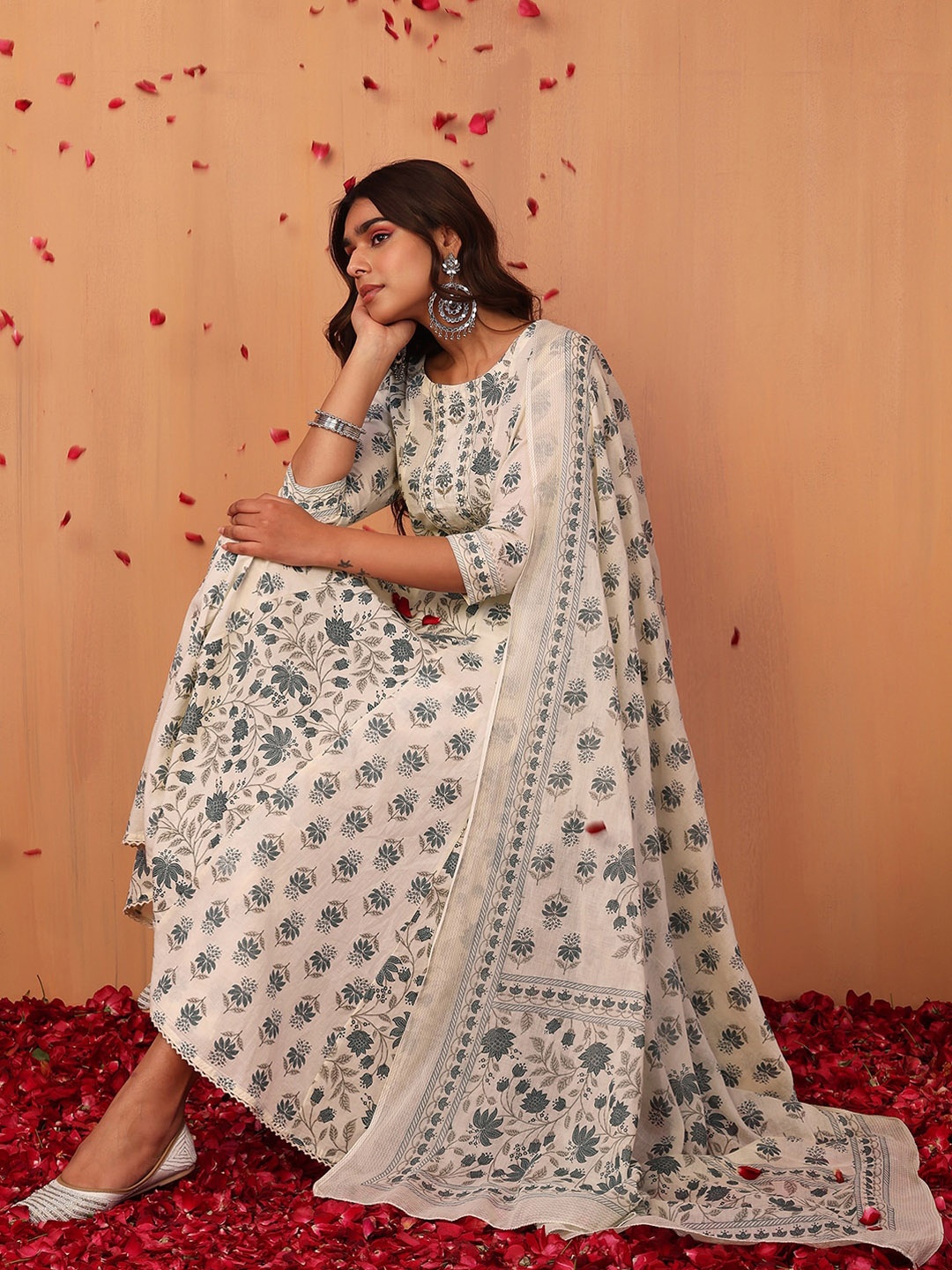

INDYA Women Floral Printed Pure Cotton Anarkali Kurta With Trouser & Dupatta, White