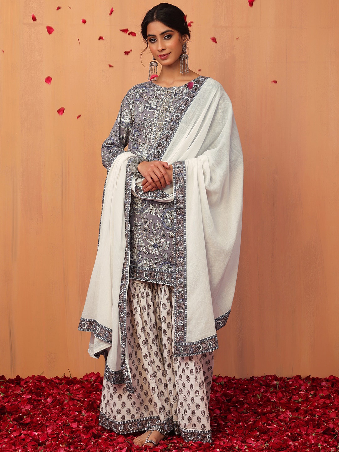 

INDYA Women Floral Printed Pure Cotton Kurta With Sharara & Dupatta, Grey