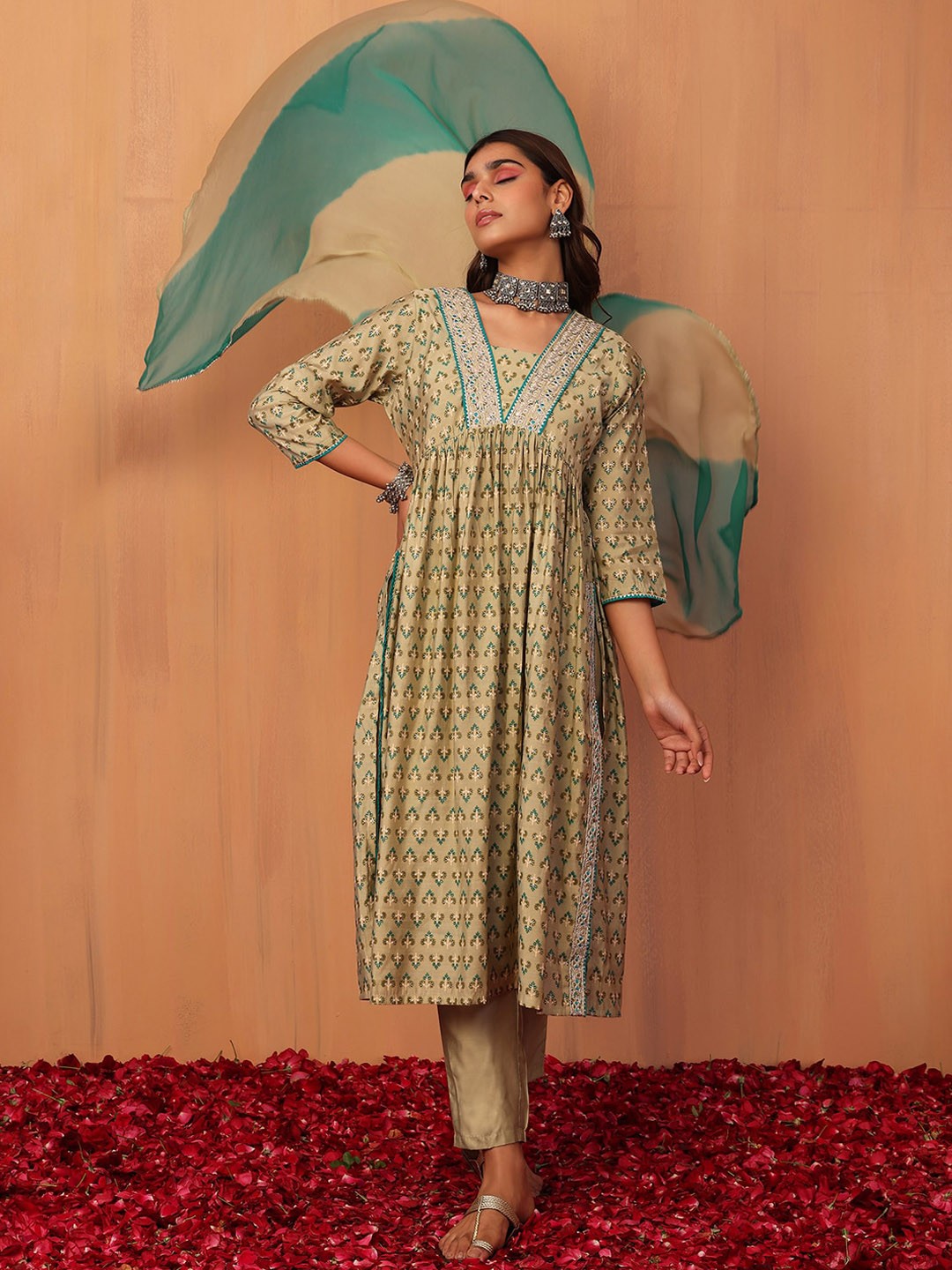 

INDYA Embroidered A-Line Kurta With Trousers & With Dupatta, Olive