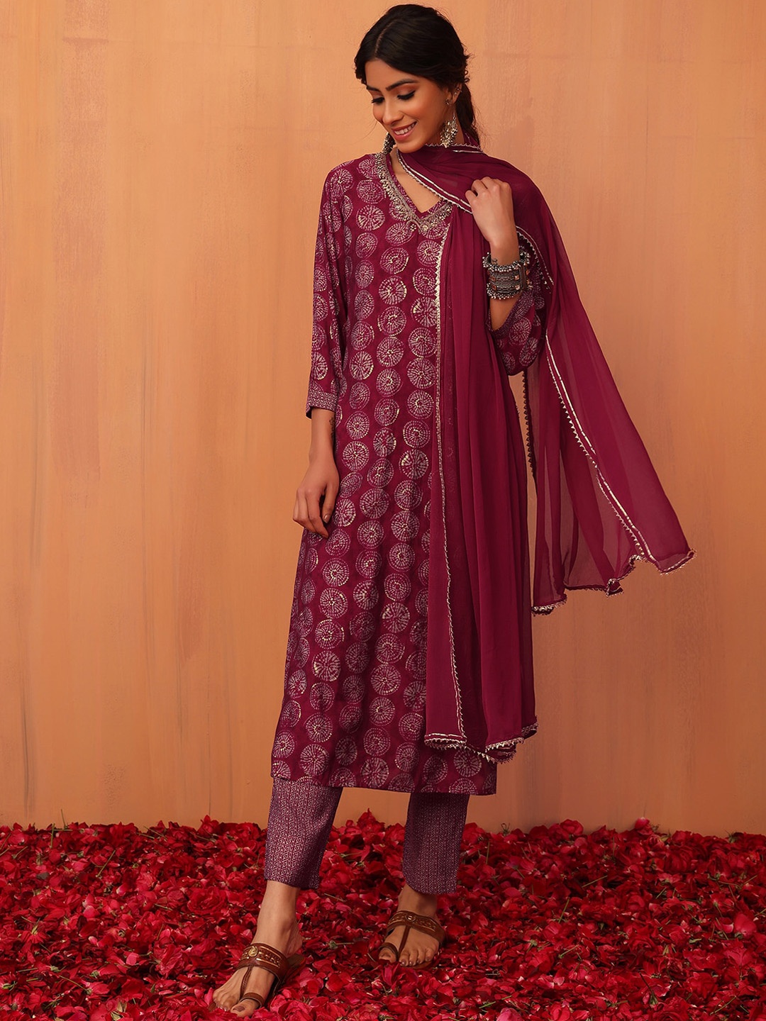 

INDYA Women Printed A-Line Kurta With Trousers & Dupatta Set, Pink