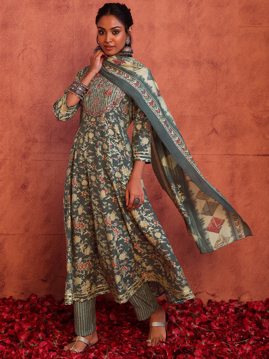 

INDYA Floral Printed & Embroidered Muslin Anarkali Kurta With Trouser & Dupatta Set, Grey