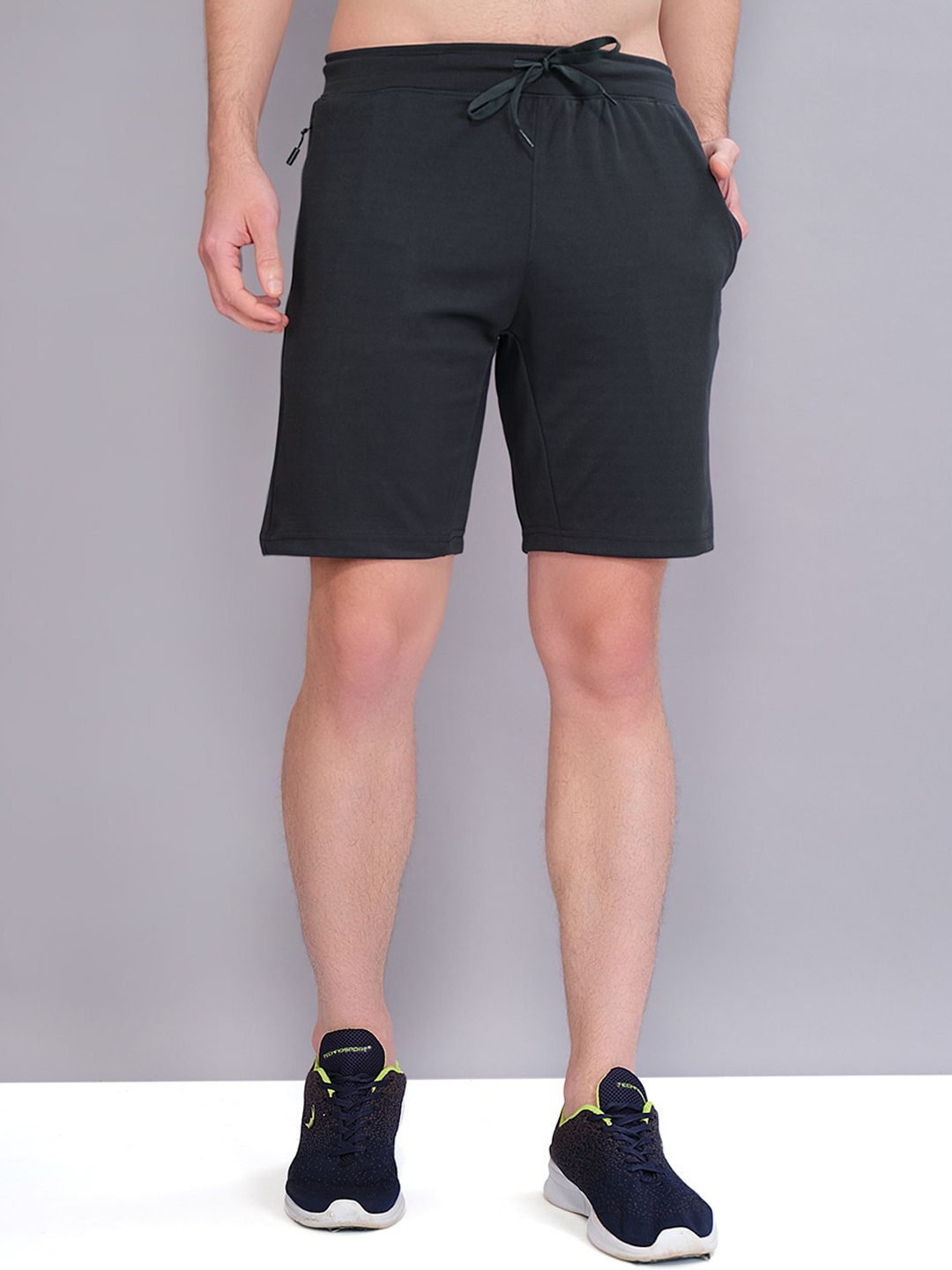 

Technosport Men Regular Fit Quick-Dry Antimicrobial Shorts, Black