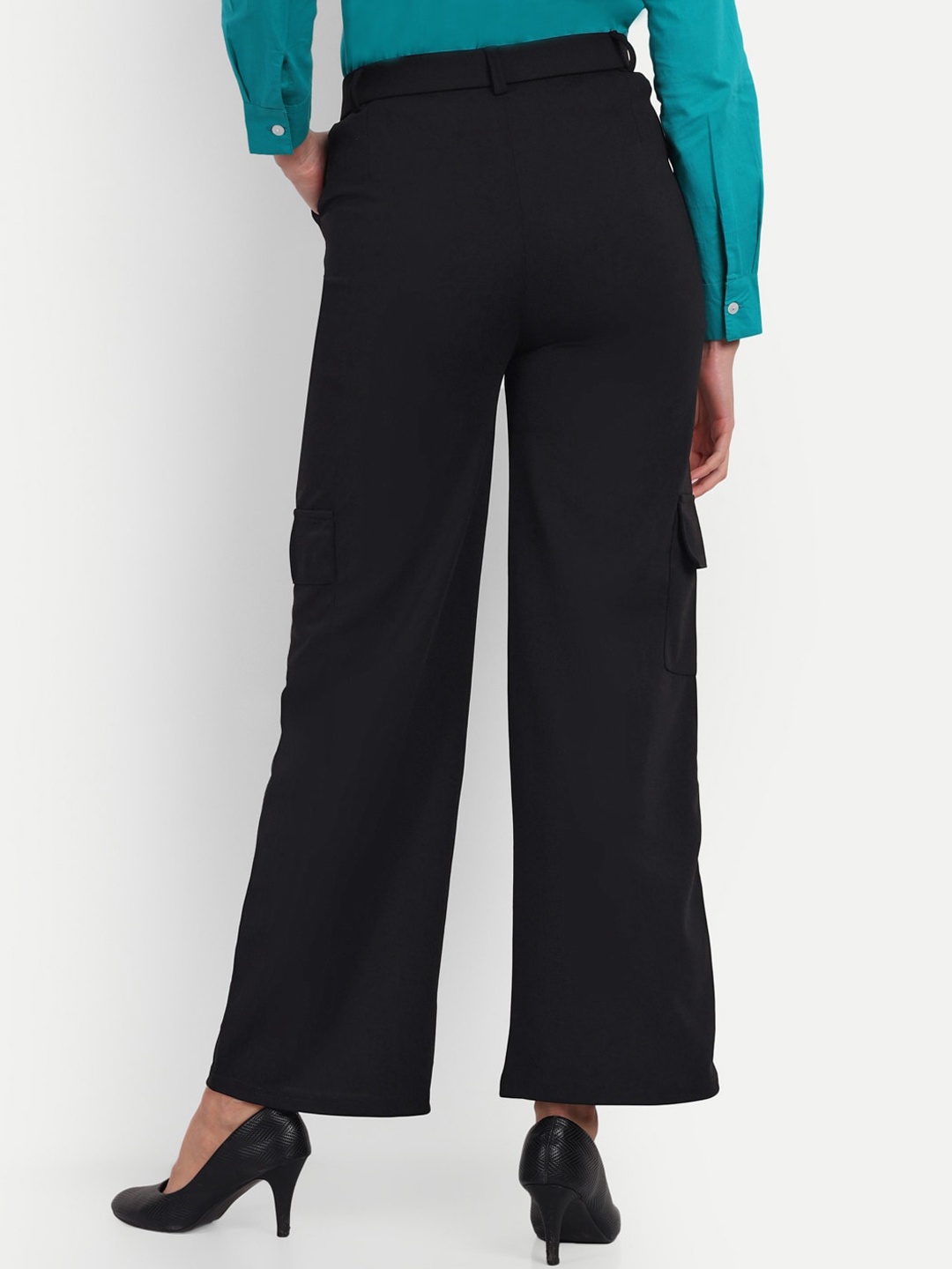 

BROADSTAR Women Smart Loose Fit High-Rise Easy Wash Cargos Trouser, Black