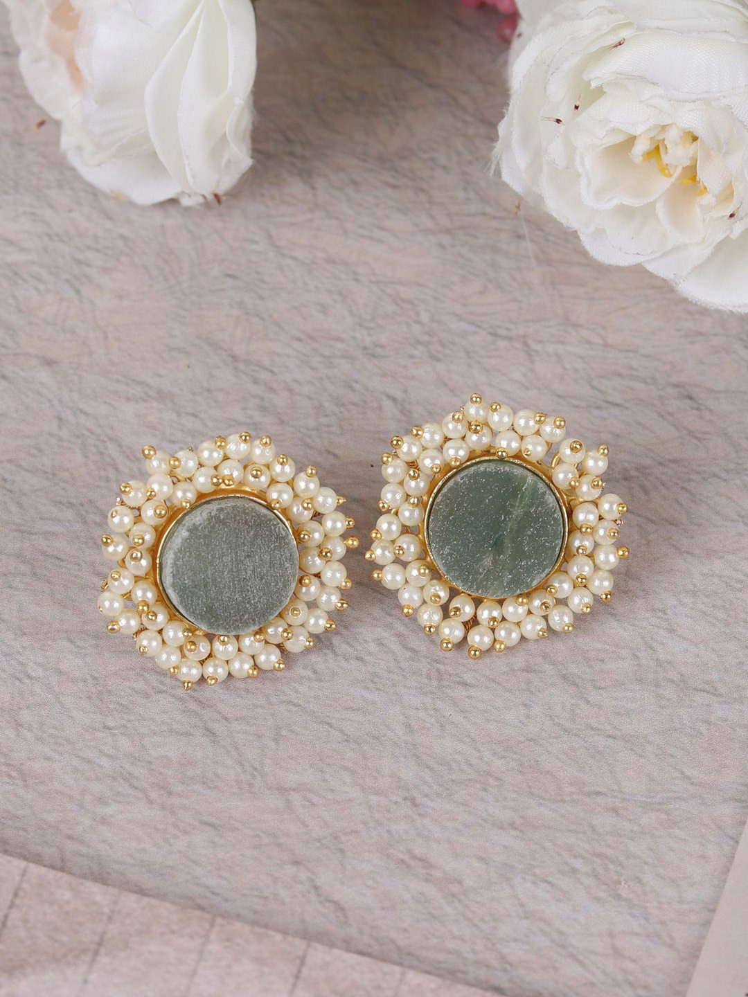 

SwaDev Gold Plated Classic Studs Earrings, Grey