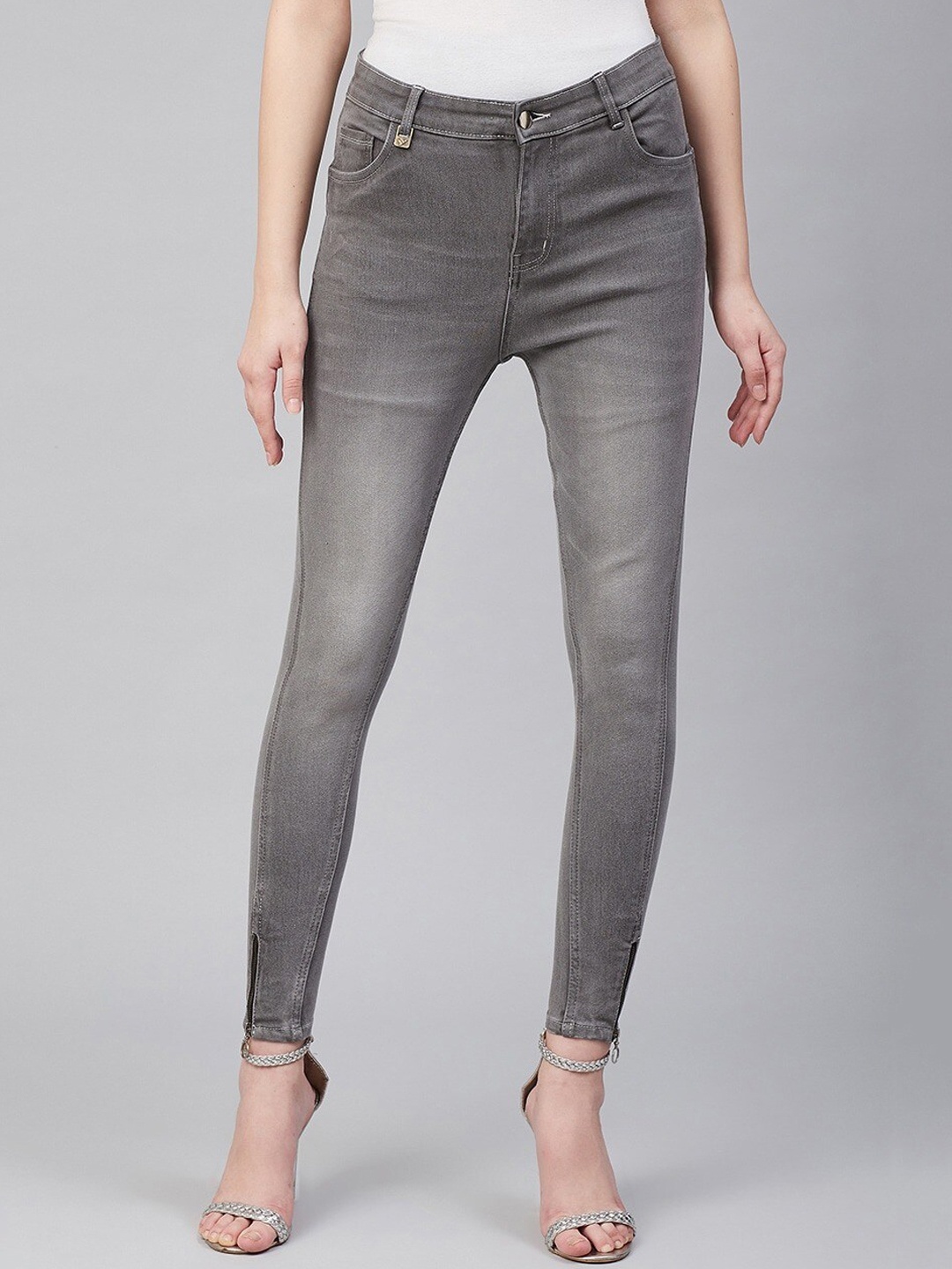 

Hubberholme Women Slim Fit Mid-Rise Light Fade Stretchable Jeans, Grey