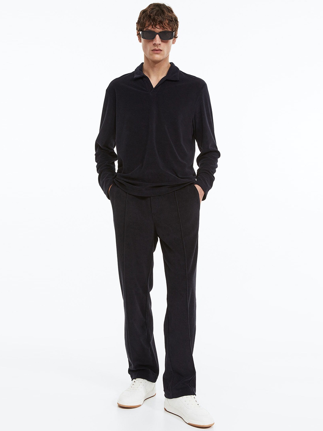 

H&M Men Regular Fit Terry Joggers, Navy blue