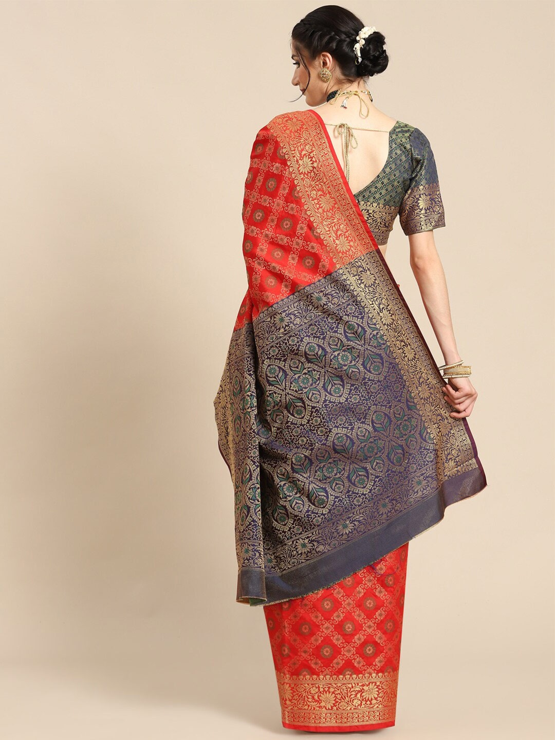 

Mitera Woven Design Silk Blend Saree, Red