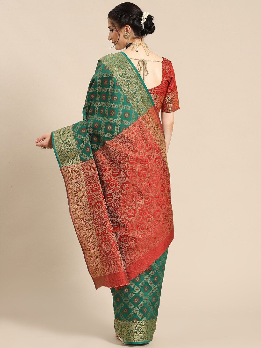 

Mitera Woven Design Silk Blend Saree, Green