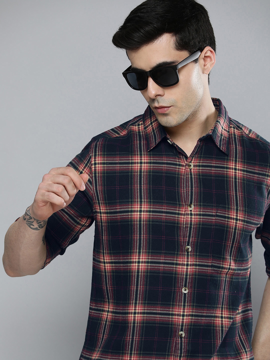 HERE&NOW Regular Fit Checked Casual Shirt, Navy blue