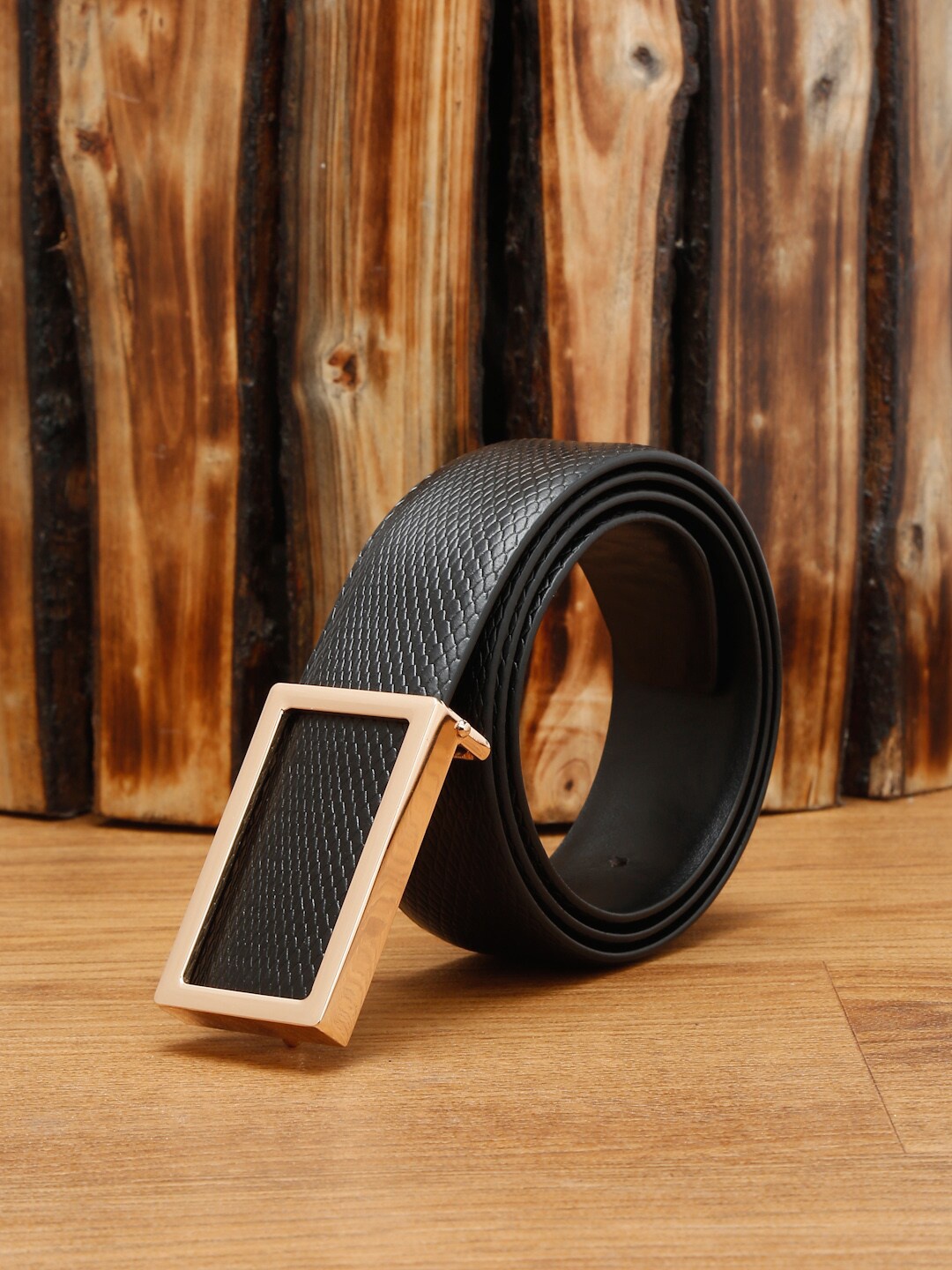 

LOUIS STITCH Men Textured Leather Formal Belt, Black