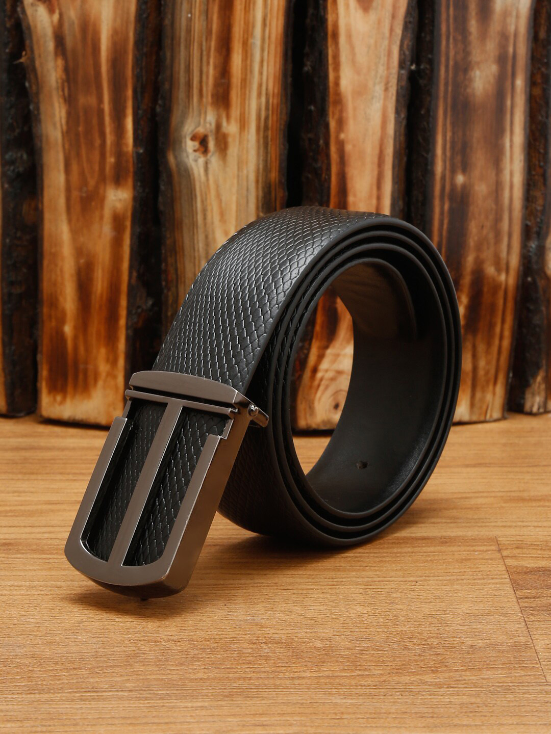 

LOUIS STITCH Men Textured Leather Formal Belt, Black