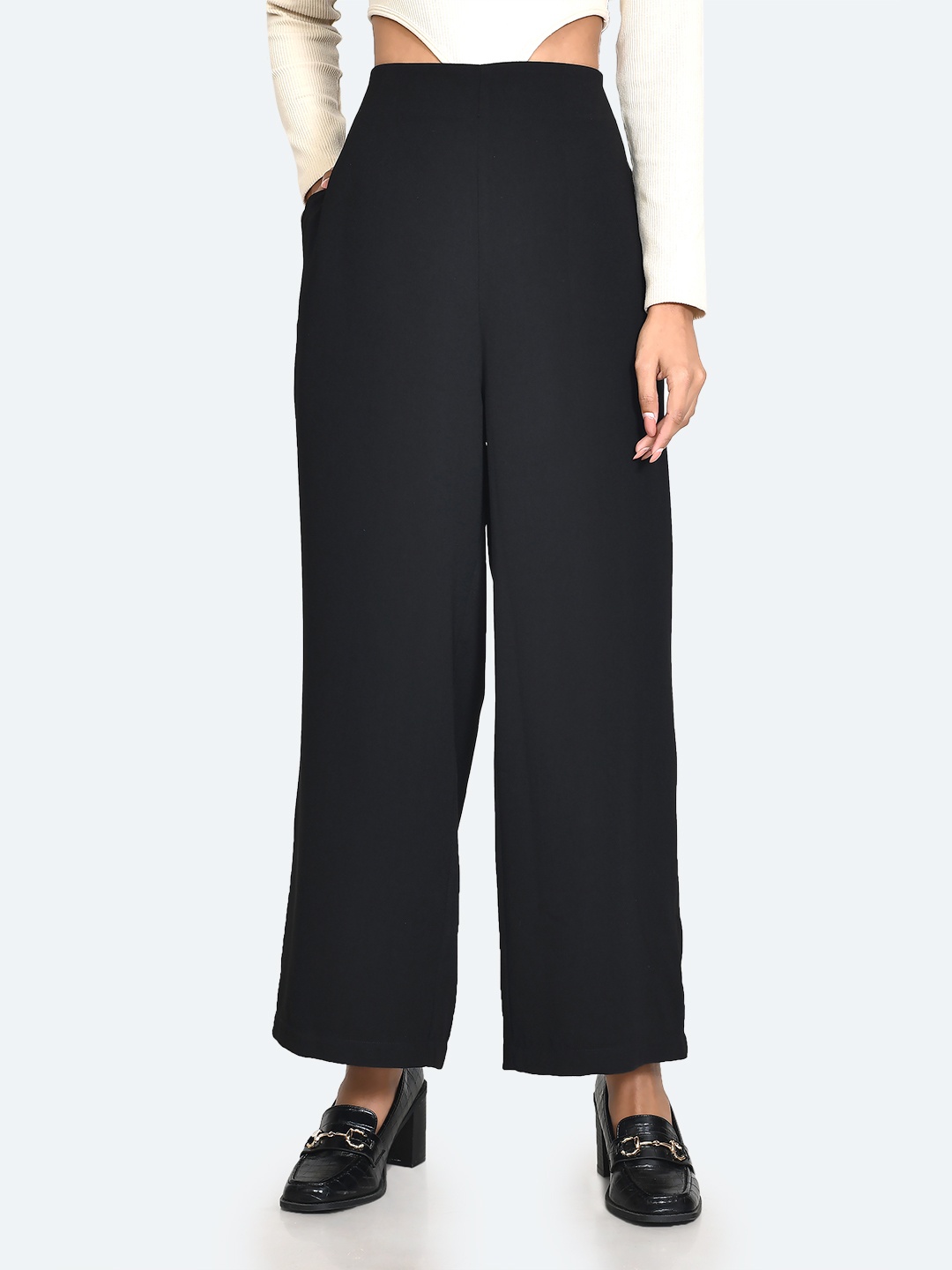 

Zink London Women High-Rise Parallel Trousers, Black