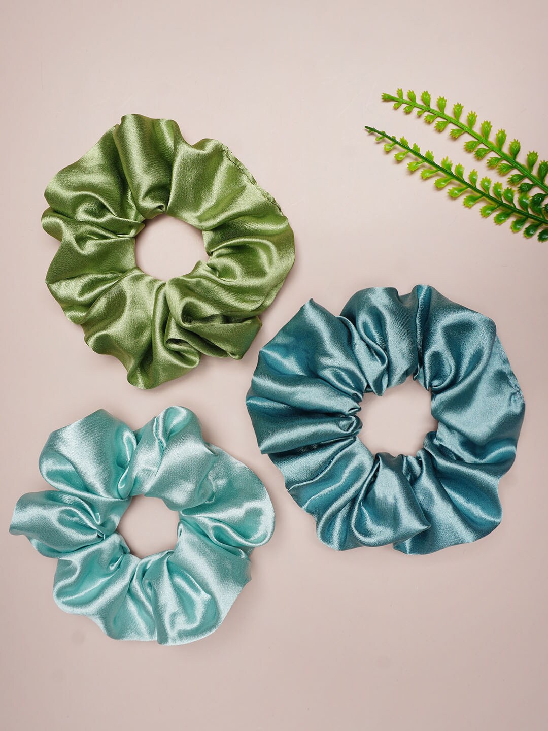 

Ferosh Women Set of 3 Satin Scrunchies, Green