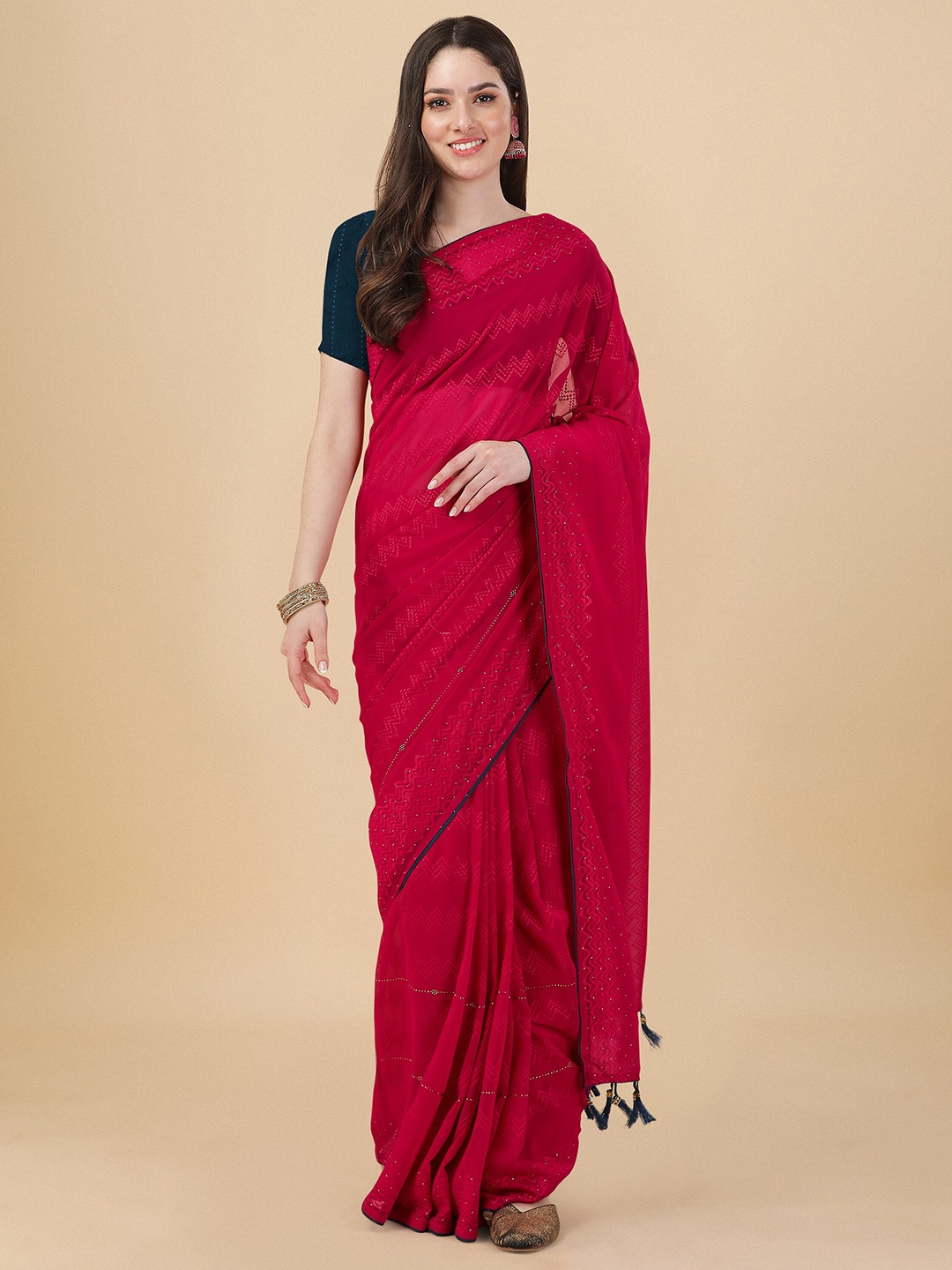 

Mitera Lucknowi Embroidered & Diamond Embellished Georgette Saree, Pink