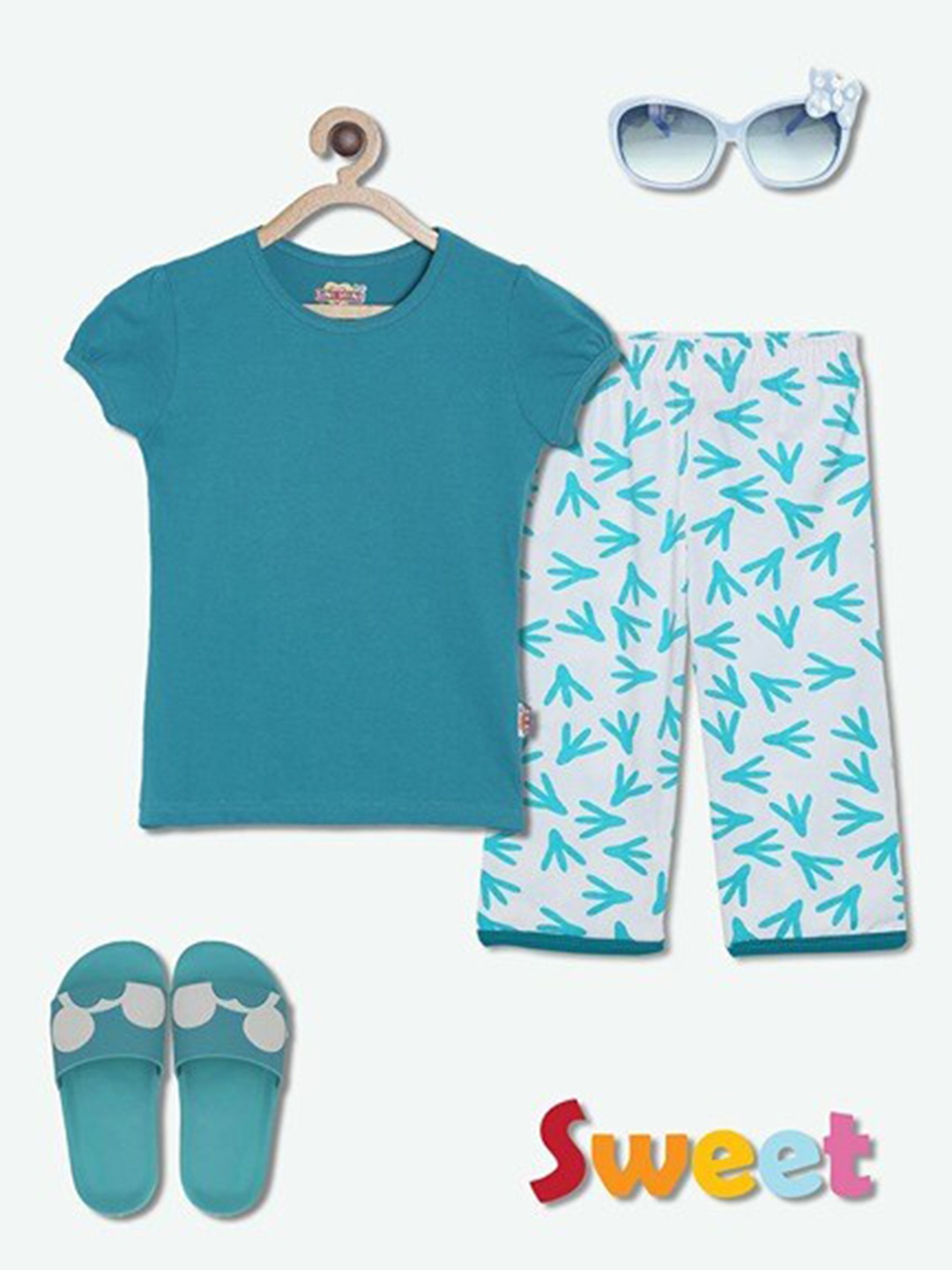 

SINI MINI Girls Conversational Printed Pure Cotton Night Suit, Blue