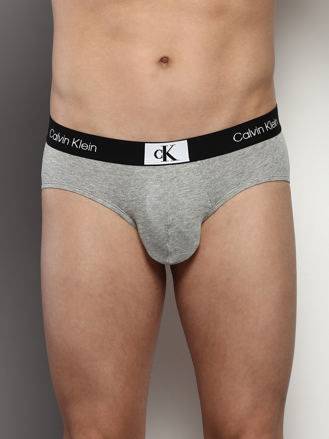 

Calvin Klein Underwear Men Hipster Brief, Grey