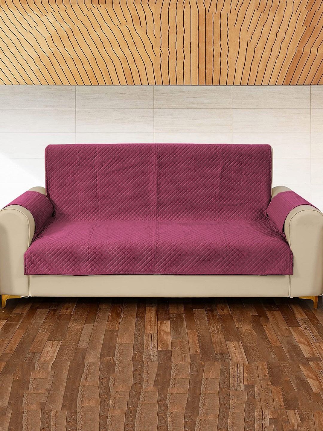 

STITCHNEST Criss Cross Patterned Velvet 2-Seater Sofa Cover, Maroon