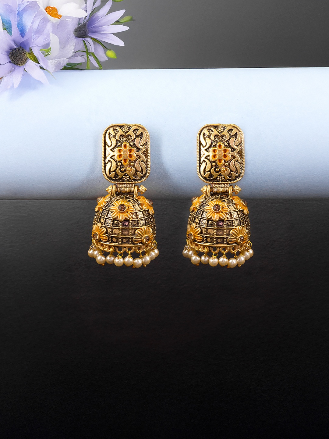 

PRIVIU Gold-Plated Dome Shaped Jhumkas Earrings, Yellow