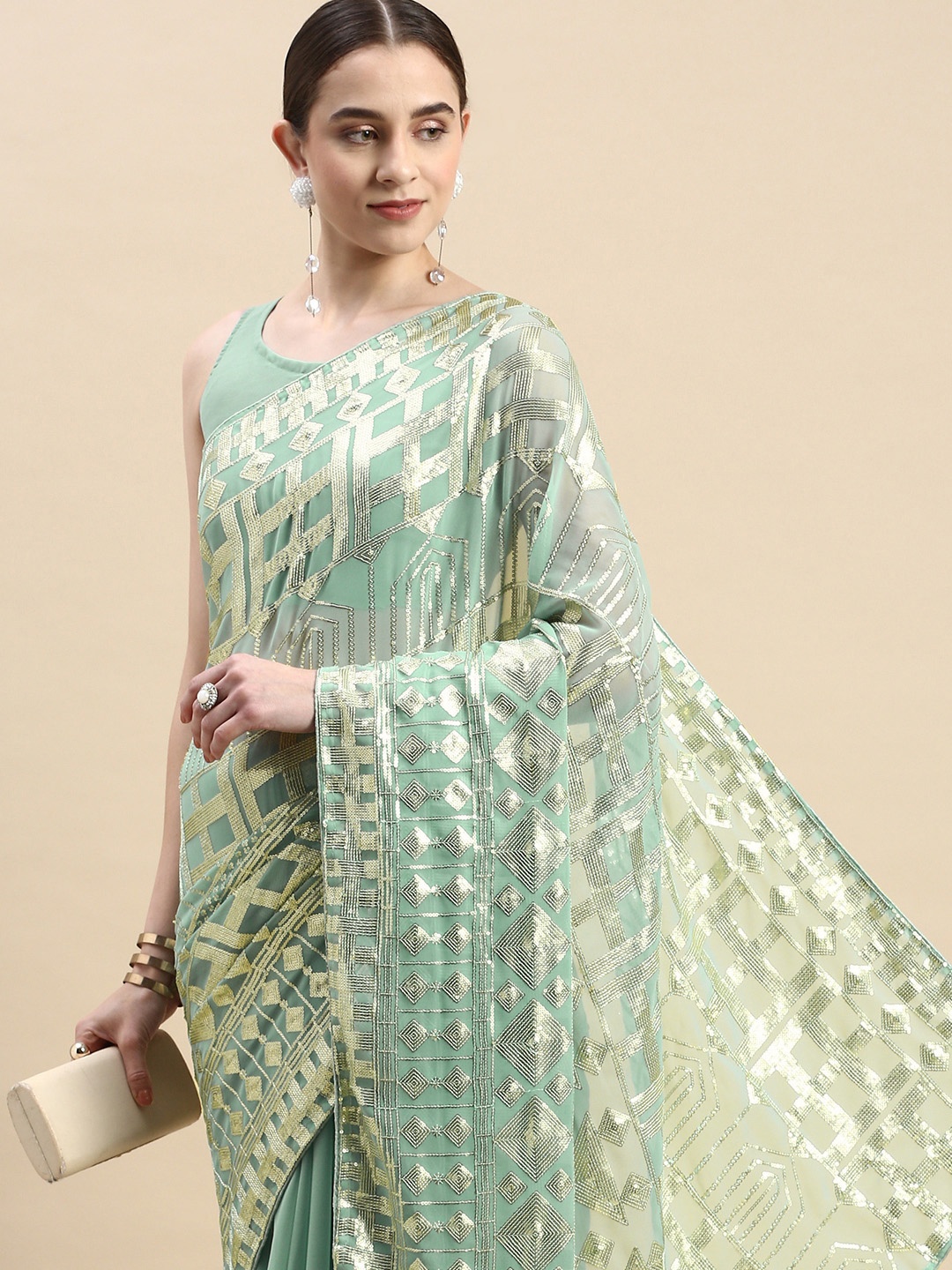 

VAIRAGEE Embellished Geometric Sequinned Saree, Turquoise blue