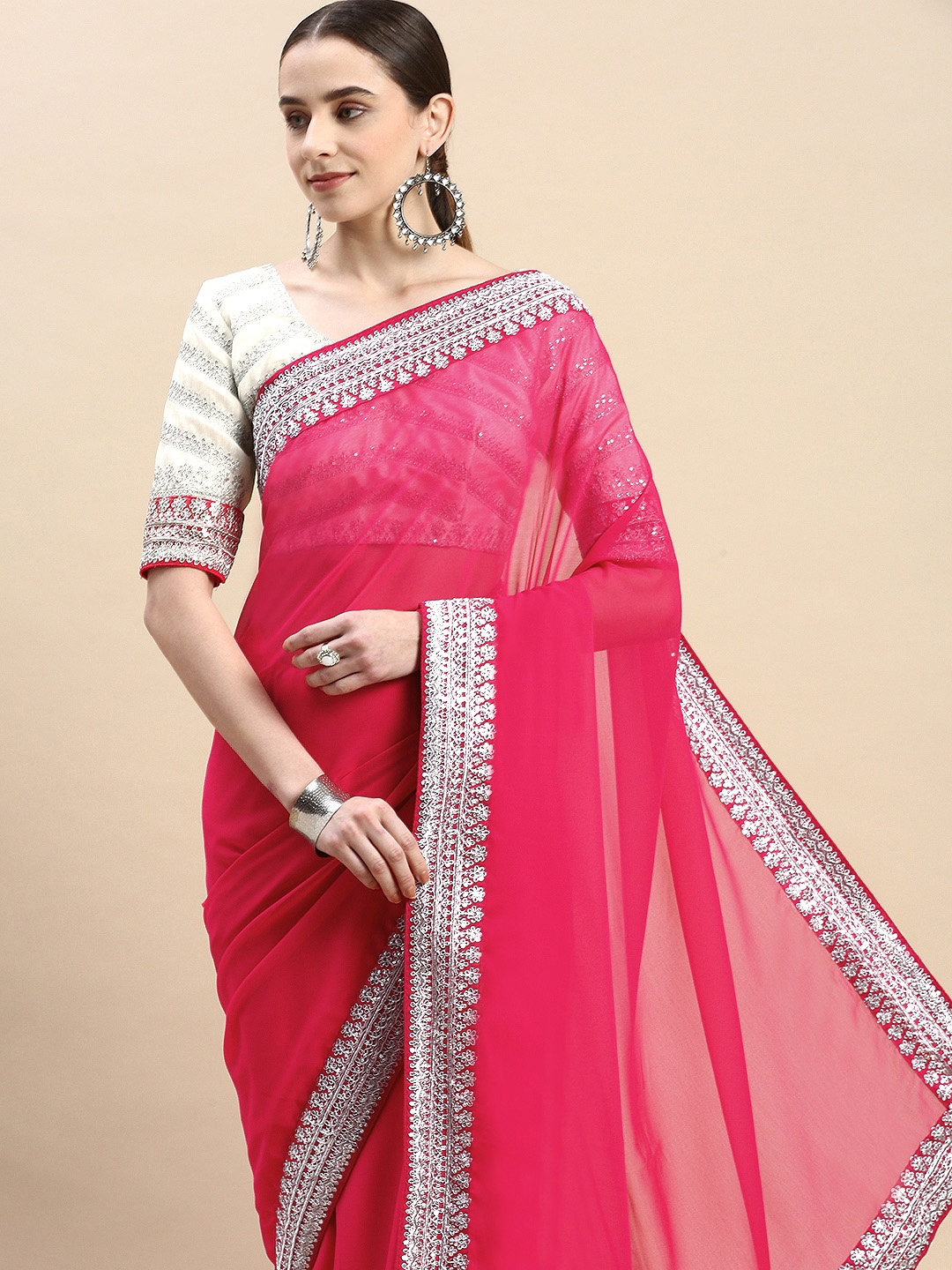 

VAIRAGEE Embroidered Saree, Pink