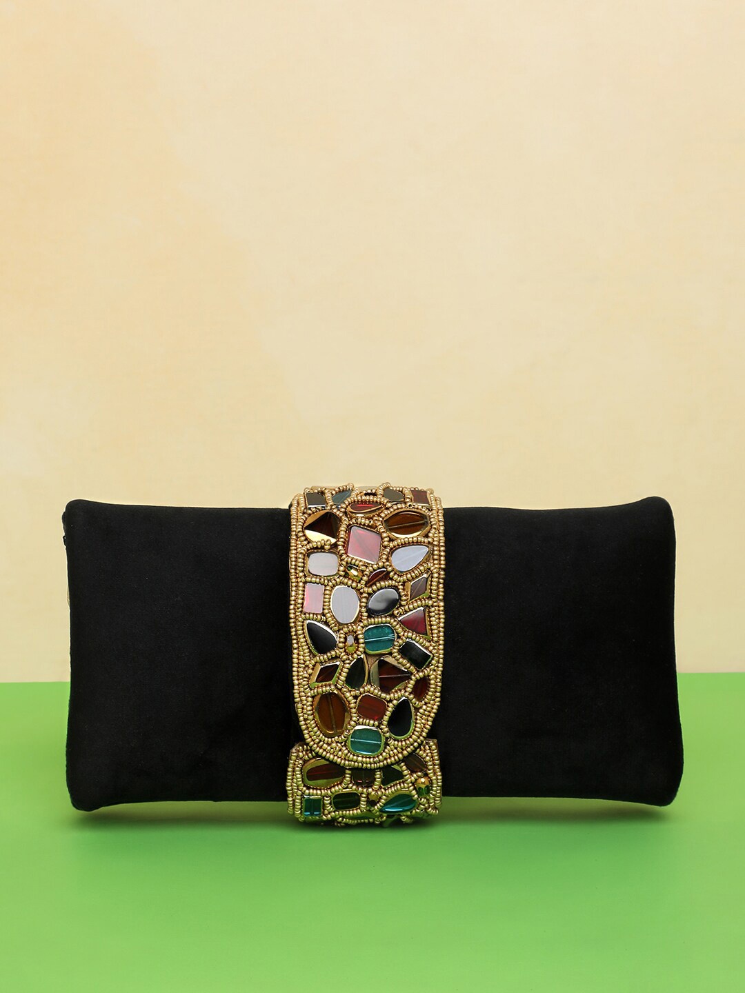 

Peora Embellished Purse Clutch, Black
