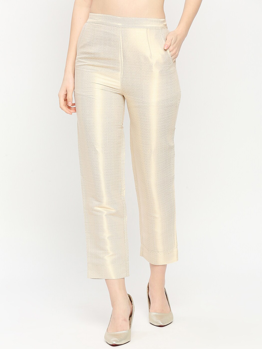 

Cloth Haus India Women Printed Regular Fit Cropped Cigarette Trousers, Off white