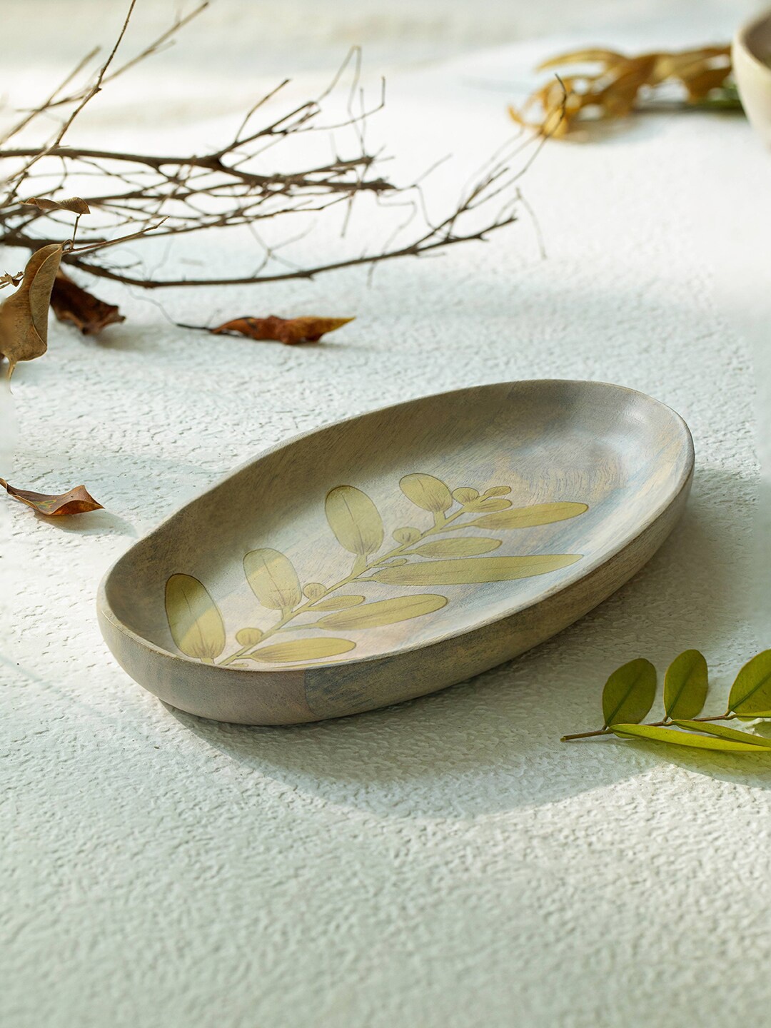 

ellementry Wisteria Brown & Green Leaves Printed Wooden Platter