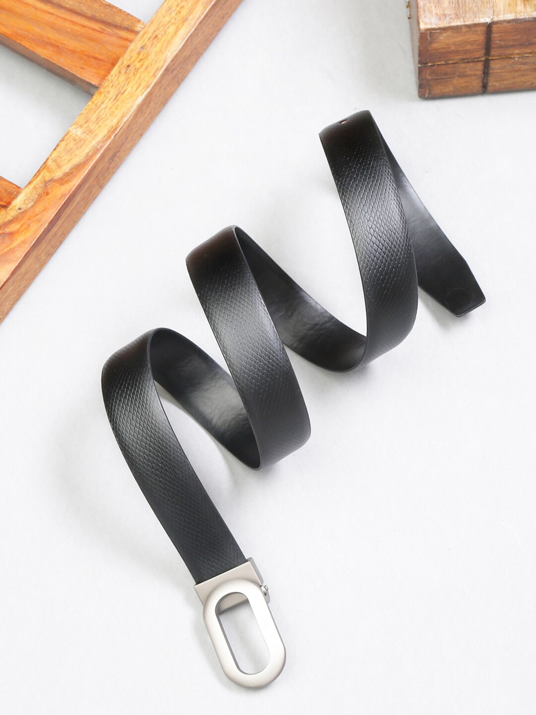 

MUTAQINOTI Men Textured Leather Formal Belt, Black