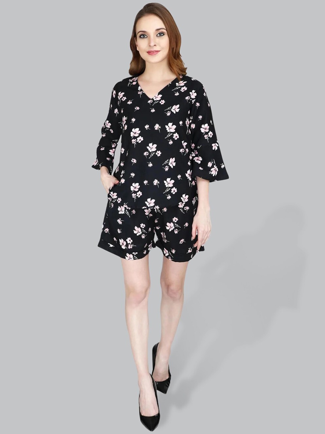 

CUFFS N LASHES Women Floral Printed Top With Shorts, Black