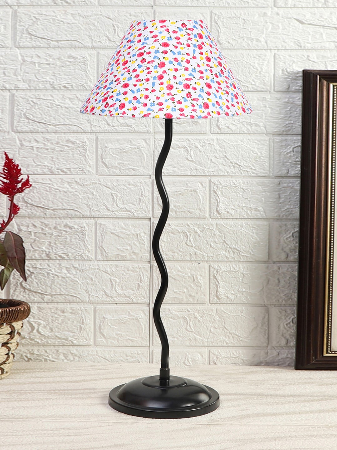

Devansh White & Pink Floral Printed Cotton Zig Zag Table Lamp With Iron Base