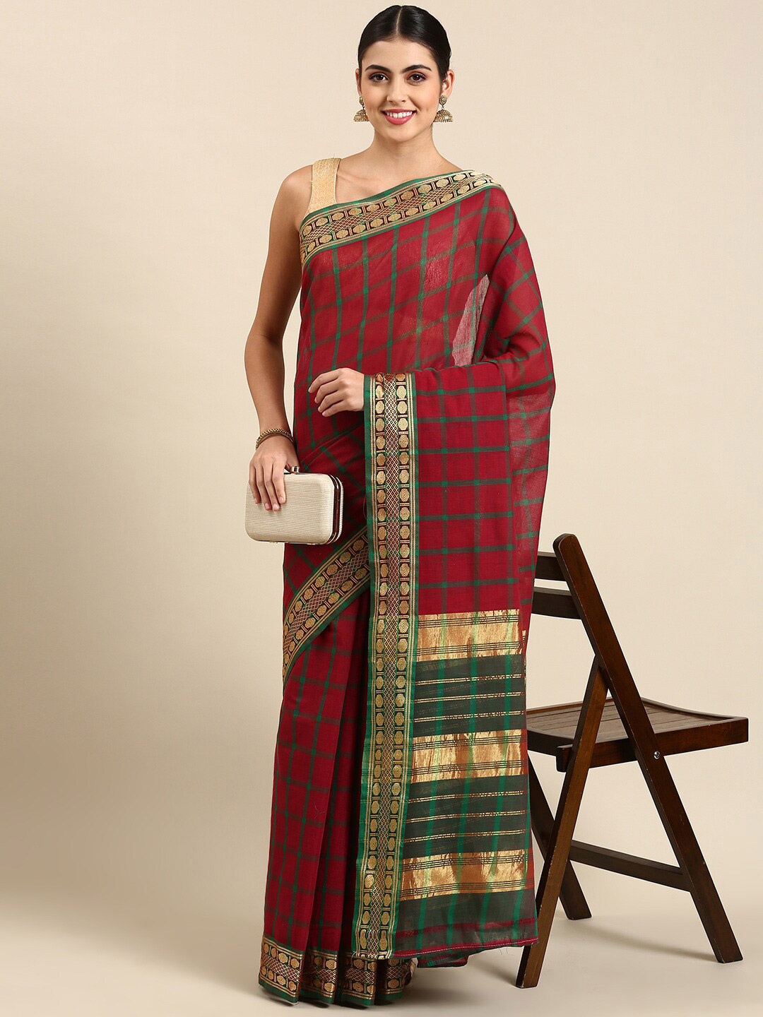 

Pavechas Checked Zari Pure Cotton Narayan Peth Saree, Maroon