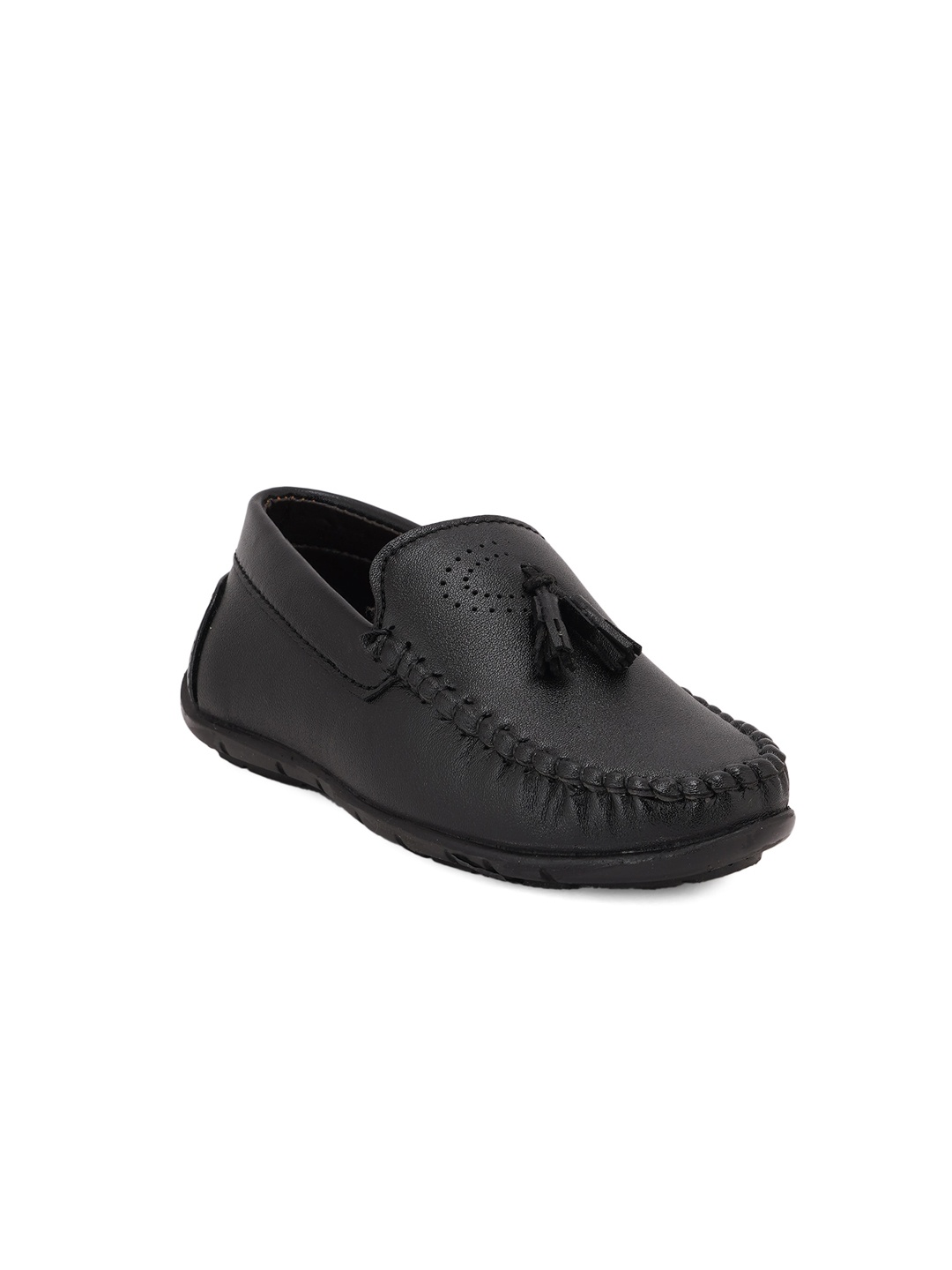 

Style Shoes Boys Textured Formal Loafers, Black