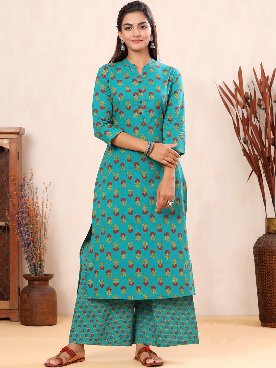 

mirari Women Floral Printed Pure Cotton Kurta with Palazzos, Turquoise blue