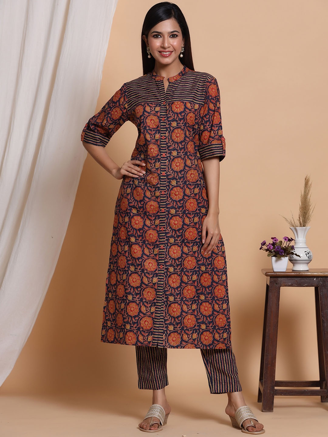 

mirari Women Floral Printed Pure Cotton Kurta With Trousers, Brown