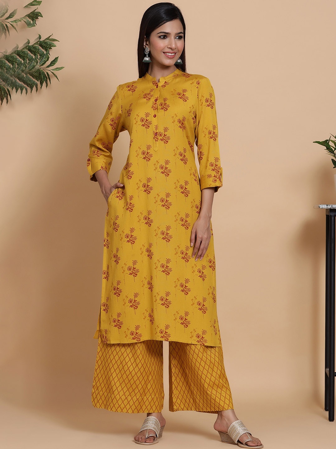 

mirari Women Floral Printed Kurta with Palazzos, Mustard