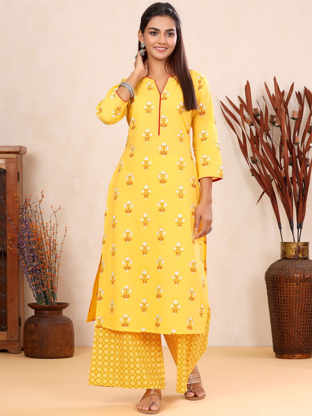 

mirari Women Floral Printed Pure Cotton Kurta with Palazzos, Yellow