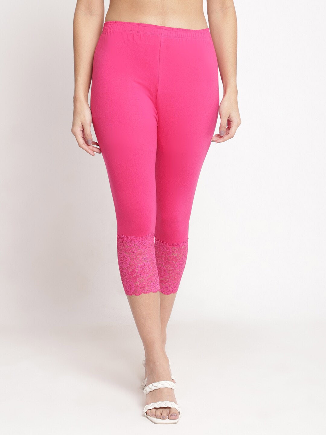 

Jinfo Women Self Design Capris, Pink