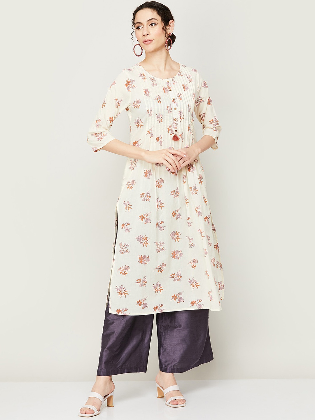 

Melange by Lifestyle Women Floral Printed Panelled Pure Cotton Kurta, Off white